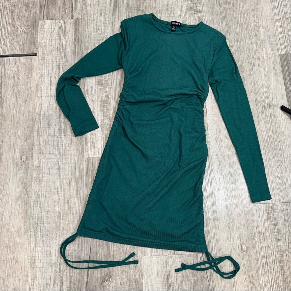 Justify Teal Long-Sleeve Ruched Mini Dress size M - Picture 2 of 11